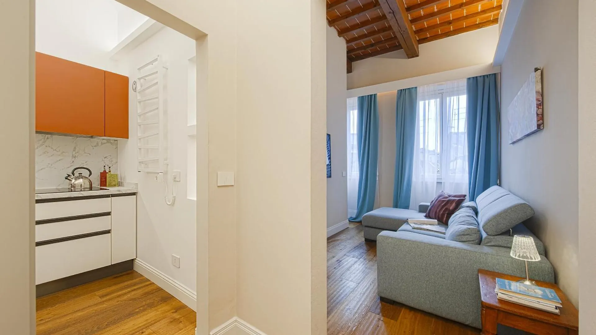 Contactos de Pilastri - Flo Apartments