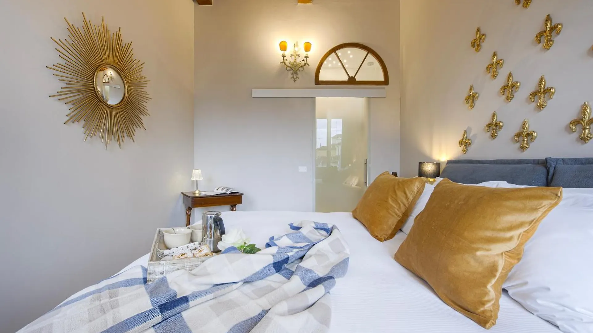 Pilastri - Flo Apartments Florencja